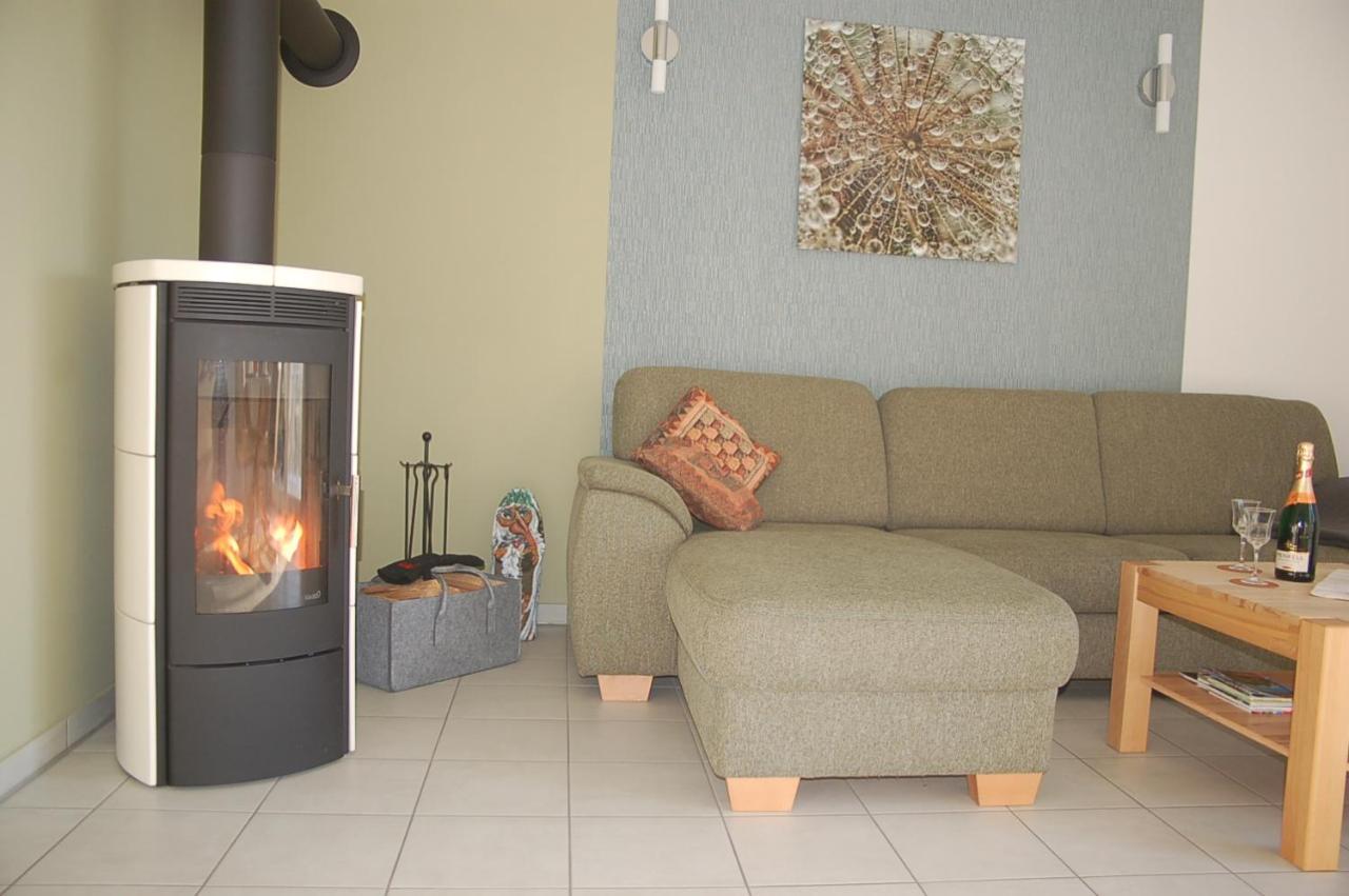 Behagliches Ferienhaus Zaunkoenig -Mit Kamin Und Sauna Tanne Eksteriør bilde