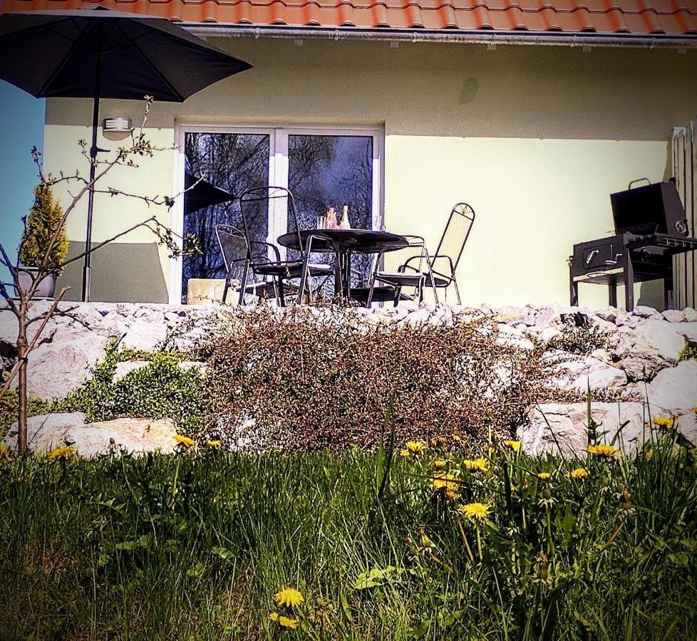 Behagliches Ferienhaus Zaunkoenig -Mit Kamin Und Sauna Tanne Eksteriør bilde